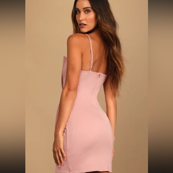 NWT Lulu’s Bodycon Drinks on Me Dress - Picture 4 of 10